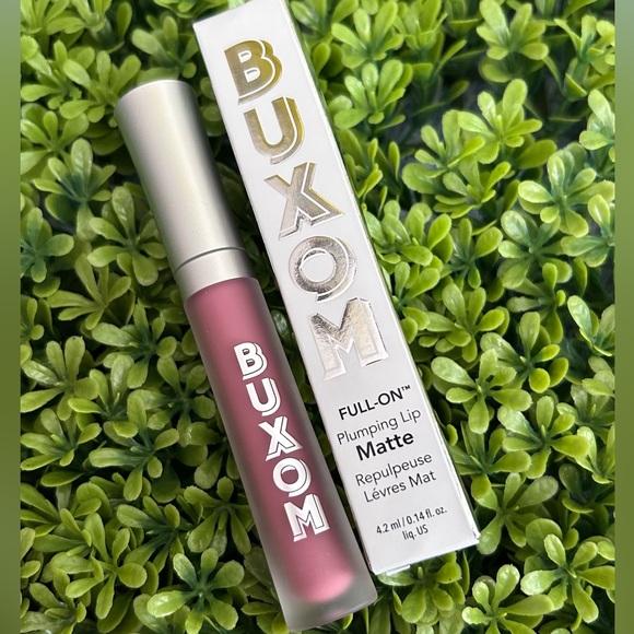 New BUXOM Dolly plumping lip Matte - Picture 1 of 4